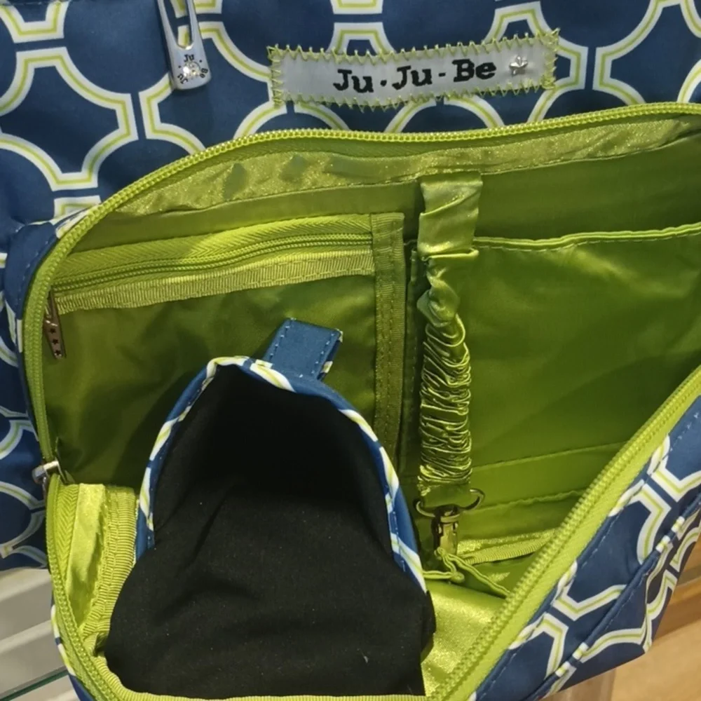 🛑🛑 SOLD 🛑 🛑 JuJuBe Royal Envy Diaper Bag - Picture 5 of 12